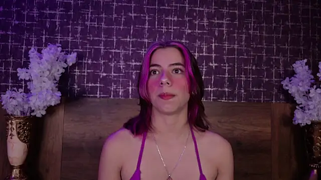 ArtemisaBlake online show from 11-18-25, 04:33