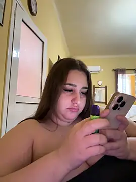 Snapshot of Natalie_21 chatting on 01-11-25, 07:06 Natalie 21 online show from 01-11-25, 07:06