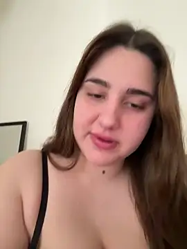 Snapshot of Natalie_21 chatting on 03-14-25, 06:53 Natalie 21 online show from 03-14-25, 06:53