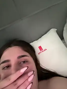 Snapshot of Natalie_21 chatting on 03-15-25, 02:45 Natalie 21 online show from 03-15-25, 02:45