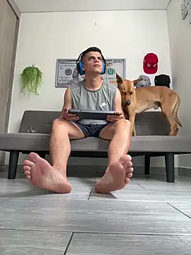 Snapshot of boss_of_cash chatting on 02-25-26, 04:49 boss of cash online show from 02-25-26, 04:49