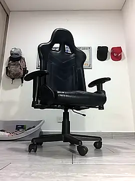 Snapshot of boss_of_cash chatting on 03-04-26, 11:38 boss of cash online show from 03-04-26, 11:38