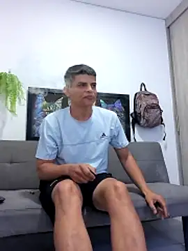 Snapshot of boss_of_cash chatting on 03-09-26, 03:16 boss of cash online show from 03-09-26, 03:16