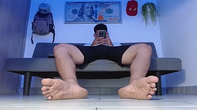 Snapshot of boss_of_cash chatting on 03-26-26, 02:39 boss of cash online show from 03-26-26, 02:39