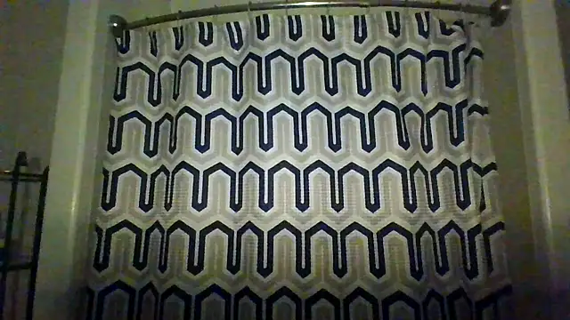 Snapshot of LuckiXCX chatting on 03-28-26, 06:02 LuckiXCX online show from 03-28-26, 06:02