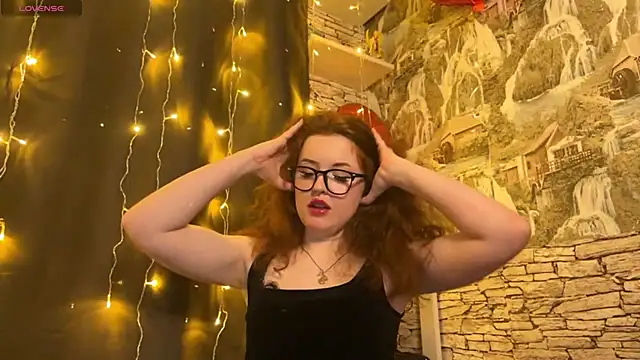 LaurenRossss online show from 02-11-25, 01:52