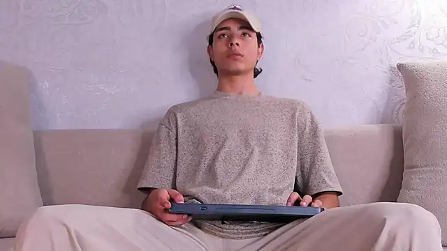 JoshRashfordd online show from 10-18-25, 09:48