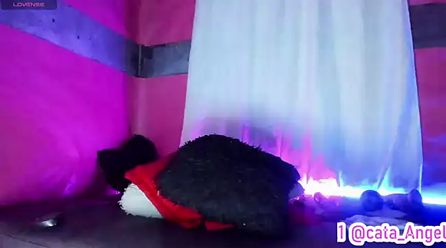 Cata-angel online show from 01-12-25, 02:03