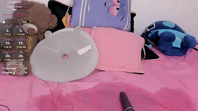 Snapshot of Any_Roussee chatting on 01-03-25, 06:22 Any Roussee online show from 01-03-25, 06:22