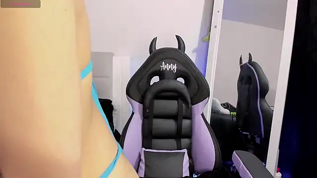 Snapshot of Any_Roussee chatting on 01-17-25, 03:01 Any Roussee online show from 01-17-25, 03:01