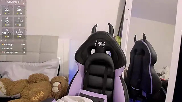 Snapshot of Any_Roussee chatting on 01-18-25, 09:13 Any Roussee online show from 01-18-25, 09:13