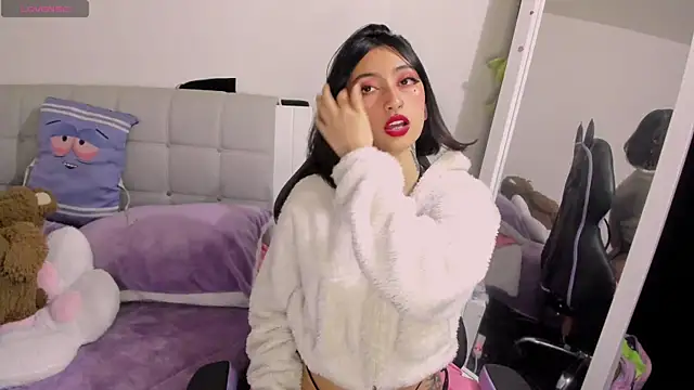 Snapshot of Any_Roussee chatting on 03-03-25, 12:37 Any Roussee online show from 03-03-25, 12:37