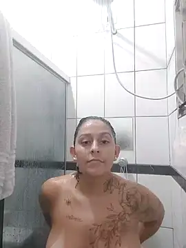 Snapshot of baixinhaloira chatting on 12-13-24, 11:50 baixinhaloira online show from 12-13-24, 11:50