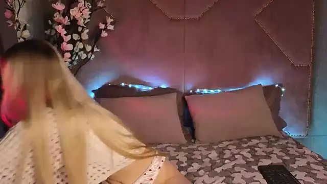 STELLA RICH online show from 03-13-25, 09:05