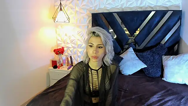 Snapshot of Summer_Rosee chatting on 01-29-25, 12:24 Summer Rosee online show from 01-29-25, 12:24