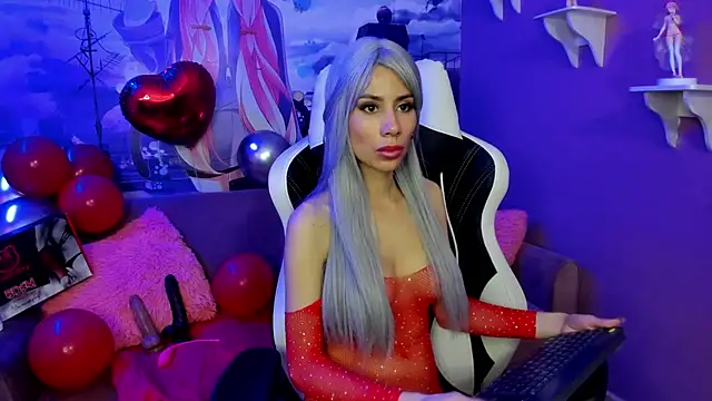 Snapshot of Summer_Rosee chatting on 02-14-25, 08:26 Summer Rosee online show from 02-14-25, 08:26