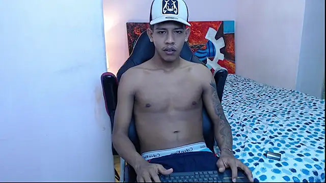 Snapshot of mr_stiven_ chatting on 01-18-25, 07:38 mr stiven online show from 01-18-25, 07:38