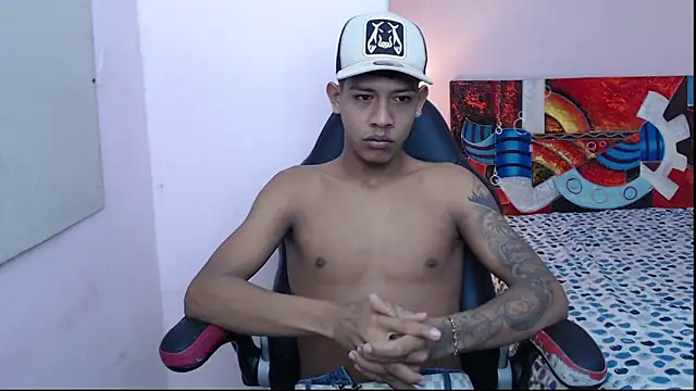 Snapshot of mr_stiven_ chatting on 01-20-25, 03:37 mr stiven online show from 01-20-25, 03:37