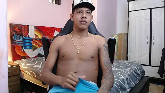 Snapshot of mr_stiven_ chatting on 02-05-25, 05:52 mr stiven online show from 02-05-25, 05:52
