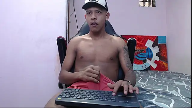 Snapshot of mr_stiven_ chatting on 02-06-25, 07:13 mr stiven online show from 02-06-25, 07:13