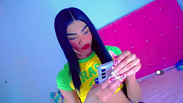 Theylor Rouse online show from 10-26-25, 08:31