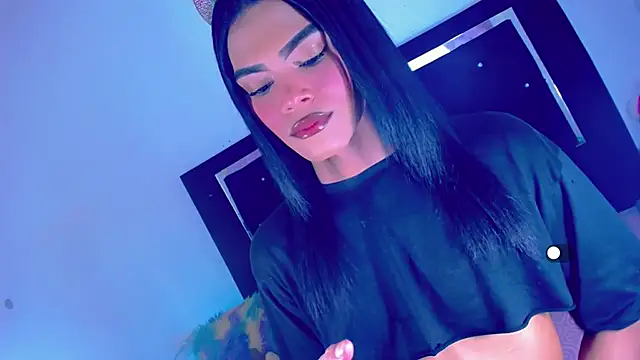 Theylor Rouse online show from 12-05-25, 06:22