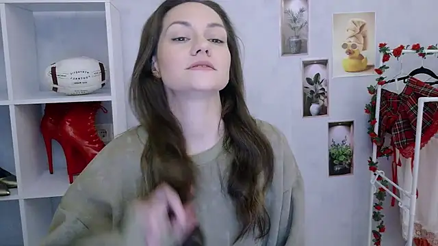 Lina Star S online show from 01-14-26, 06:52