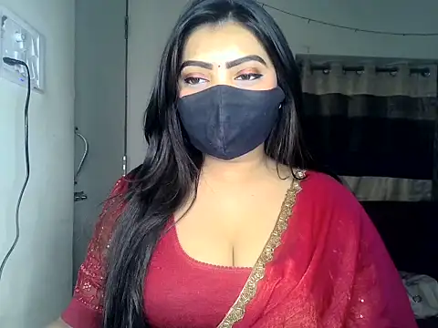 Snapshot of ishi_Beauty chatting on 02-02-26, 05:28 ishi Beauty online show from 02-02-26, 05:28