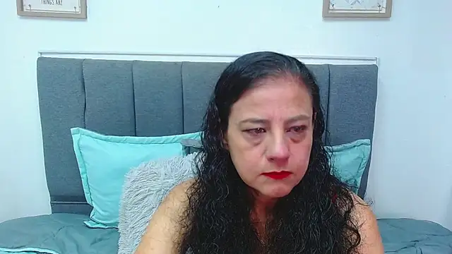 sasi luna online show from 02-06-25, 03:41