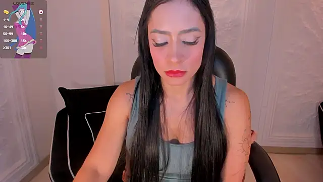 Snapshot of IsabelBornner chatting on 11-08-25, 07:23 IsabelBornner online show from 11-08-25, 07:23