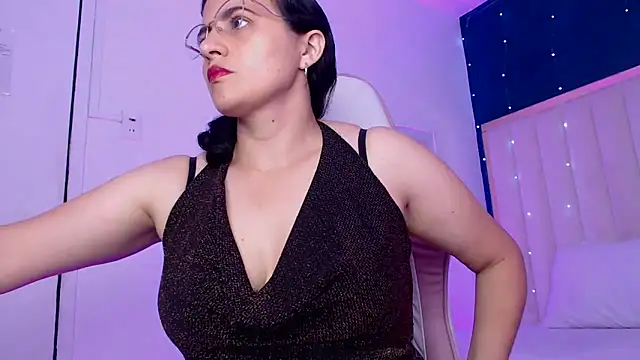 africa holmes online show from 01-22-25, 01:42