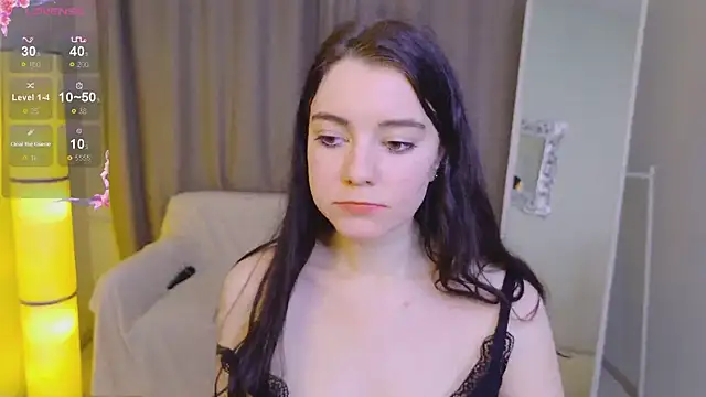 Snapshot of Lana__Cute_ chatting on 03-09-25, 06:43 Lana Cute online show from 03-09-25, 06:43