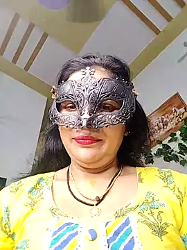 Snapshot of sexy_bhabhi69 chatting on 10-08-25, 09:29 sexy bhabhi69 online show from 10-08-25, 09:29