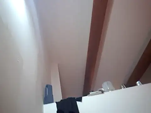 jourdinio13 online show from 10-09-25, 08:07