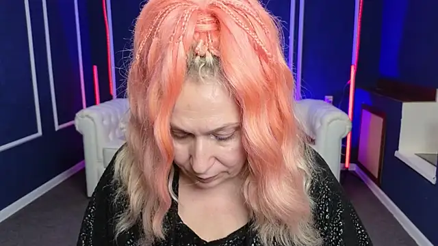 Penelope Pinky online show from 12-21-24, 05:51