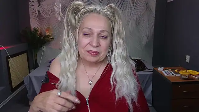 Penelope Pinky online show from 01-30-25, 05:17