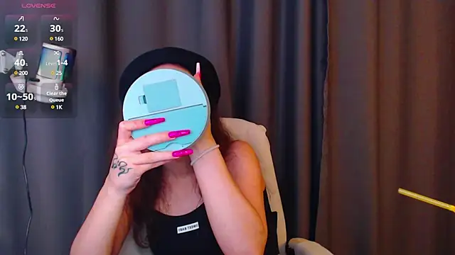 Snapshot of Cassie_Bae chatting on 02-28-25, 08:07 Cassie Bae online show from 02-28-25, 08:07