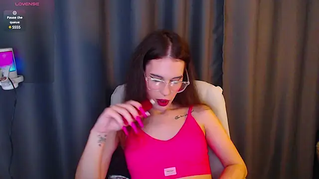 Snapshot of Cassie_Bae chatting on 03-06-25, 07:43 Cassie Bae online show from 03-06-25, 07:43