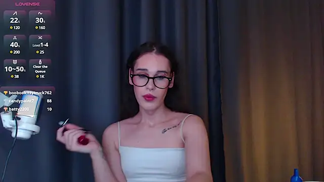 Snapshot of Cassie_Bae chatting on 03-19-25, 12:45 Cassie Bae online show from 03-19-25, 12:45