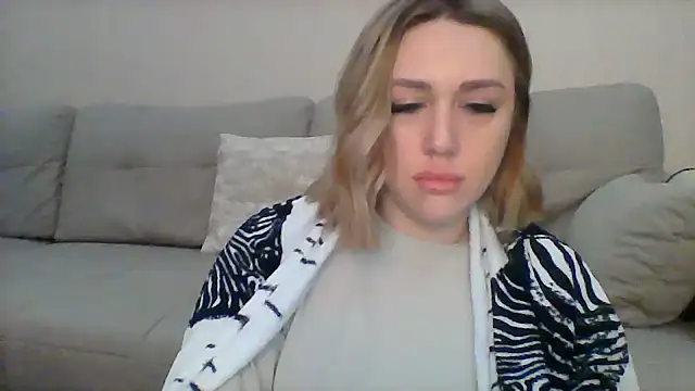 VickyLove047 online show from 01-09-25, 08:24