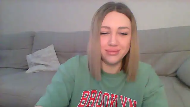 VickyLove047 online show from 03-01-25, 04:47