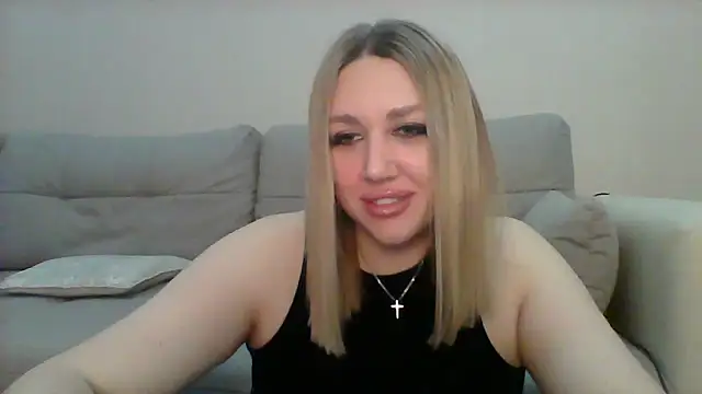 VickyLove047 online show from 09-18-25, 06:43