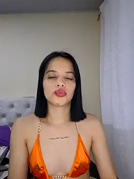 Snapshot of franchezkavegaaa chatting on 10-14-25, 12:06 franchezkavegaaa online show from 10-14-25, 12:06