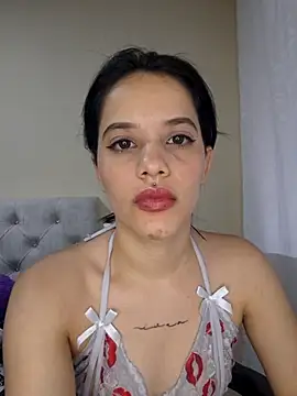 Snapshot of franchezkavegaaa chatting on 10-18-25, 12:28 franchezkavegaaa online show from 10-18-25, 12:28