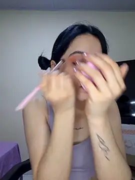 Snapshot of franchezkavegaaa chatting on 11-13-25, 12:15 franchezkavegaaa online show from 11-13-25, 12:15