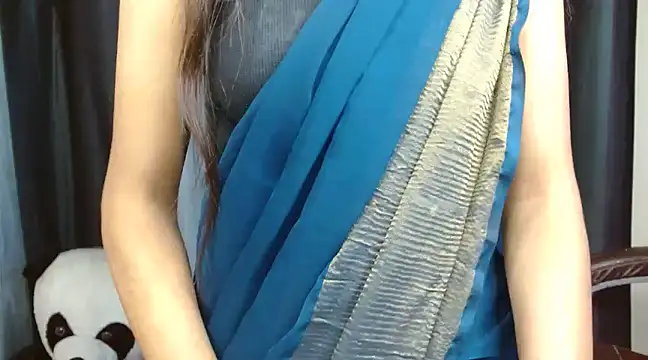 Baby Zahira online show from 12-19-24, 05:08