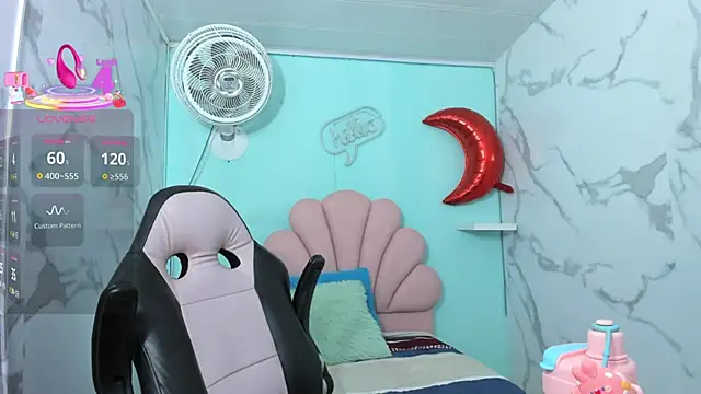 Snapshot of karime_sexygirl chatting on 11-11-25, 10:59 karime sexygirl online show from 11-11-25, 10:59