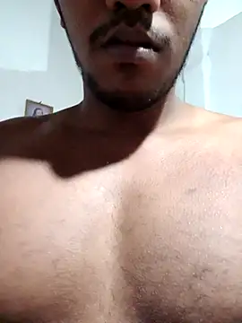 Snapshot of shenLytle chatting on 11-08-25, 07:23 shenLytle online show from 11-08-25, 07:23