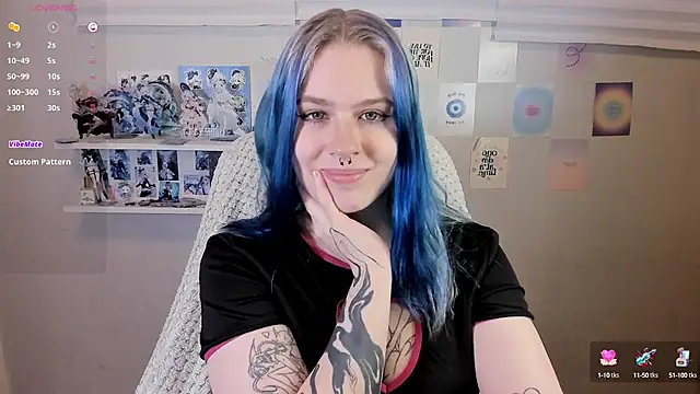 Snapshot of tender_kiitty chatting on 10-10-25, 12:04 tender kiitty online show from 10-10-25, 12:04