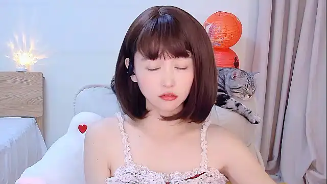 Snapshot of CN-Babycat chatting on 02-17-26, 12:12 CN-Babycat online show from 02-17-26, 12:12